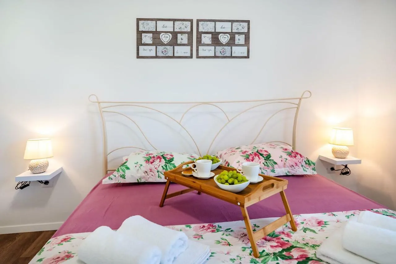 Apartman Zozzy Posedarje 0*,  Croatia